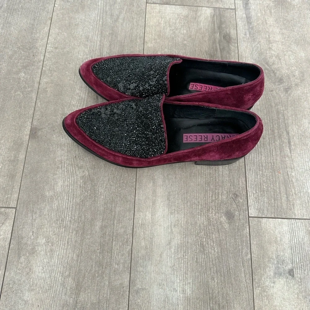 Tracy Reese Womens Size 8.5 Burgundy Suede Glitter Jewel Front Loafers